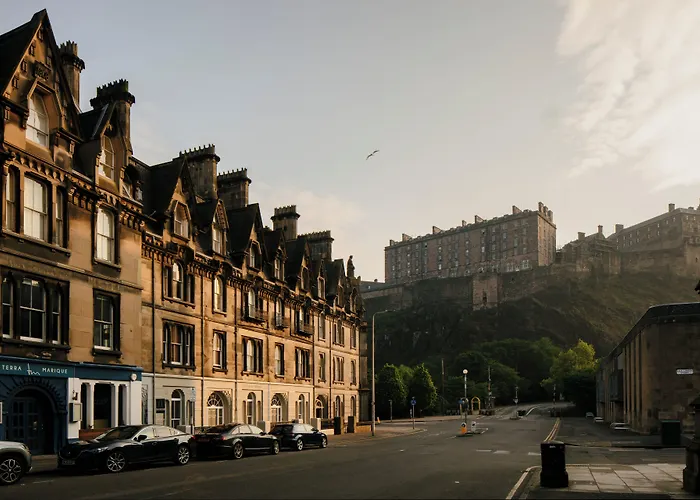 33 Castle Terrace Aparthotel Edinburgh